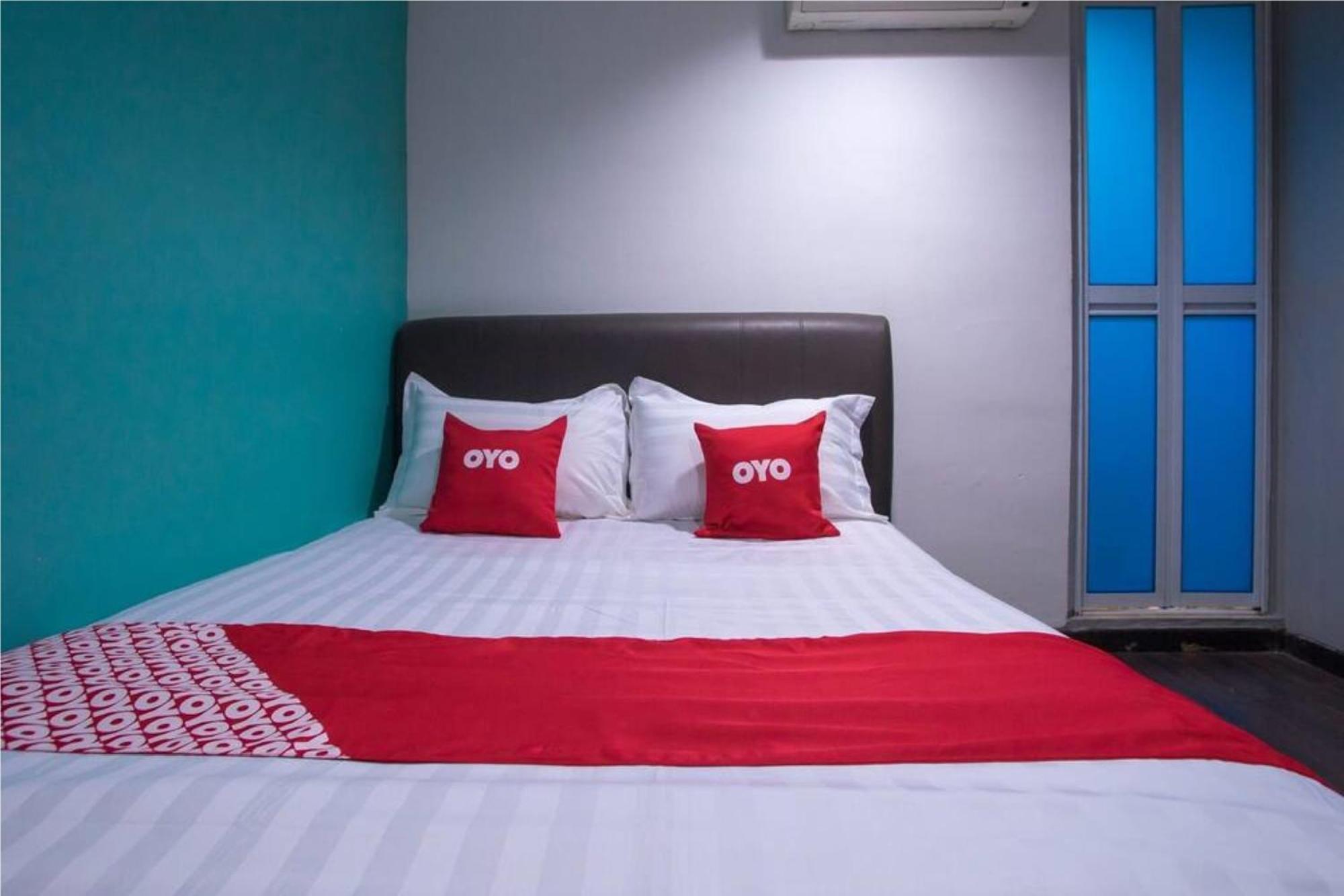 Oyo 90281 Hotel Taj Seksyen 13 Shah Alam Exterior foto